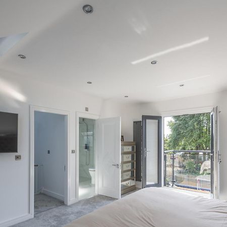 Ryan I Air I Bnb - 102 Mill Street - Free Parking Ливърпул Екстериор снимка