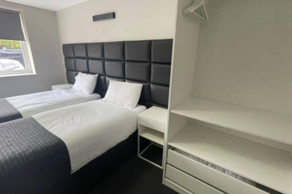 Ryan I Air I Bnb - 102 Mill Street - Free Parking Ливърпул Стая снимка